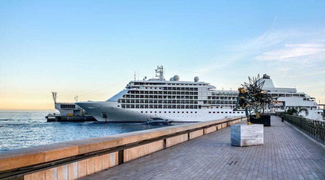 Croisière de prestige : voyage de luxe en mer et expériences exclusives